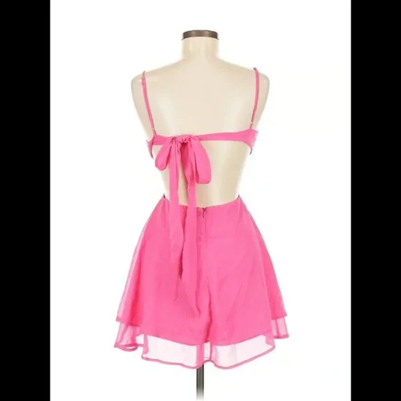 NWT Lucy in the Sky Hot Pink Cutout Party Dress Backless Sz M $85 MSRP - Picture 2 of 5